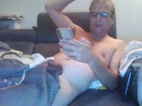 Leuke jonge man van 47, slank postuur, geschoren. Heb jij zin om eens lekker uit je dak te gaan, kom dan hier en je zal de dag van je leven hebben xxxxxxxxxx
