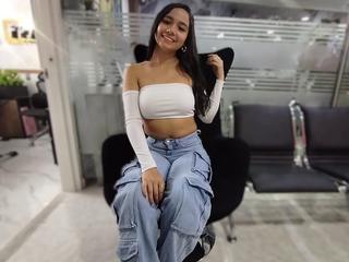 Ashly_Dubois