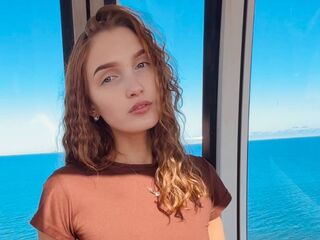 naughty camwhore AlbinaFichtner