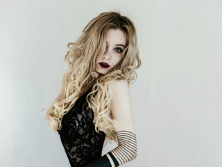 hardcore web cam AngelikaMoebius