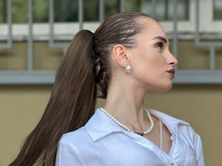 naughty cam girl CammiePratten