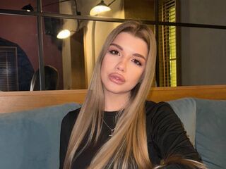 chat show EmmyRamsdell