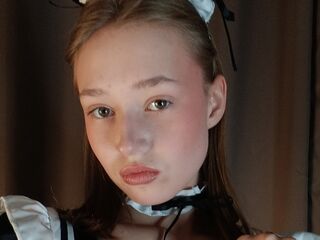 naked girl with webcam fingering pussy EvelinaMoorina