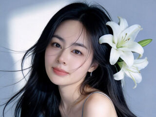 naked girl with cam fingering Liwei