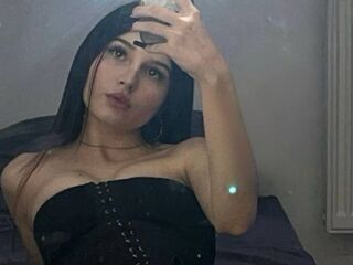 camwhore masturbating MariCrueze