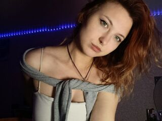 webcam strip tease show MaudieTuttle