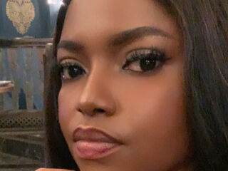 hardcore show NinaKiki