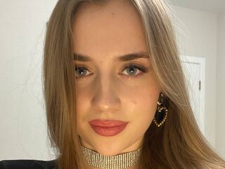 fingering girl chatroom SonyMiller