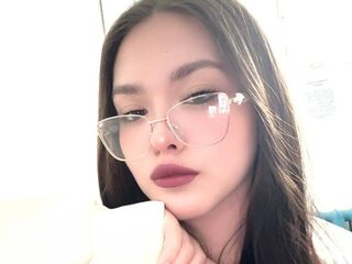 naked camgirl masturbating TammieAzzopardi