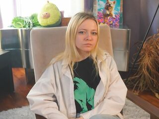 beautiful camgirl HerthaWiggen