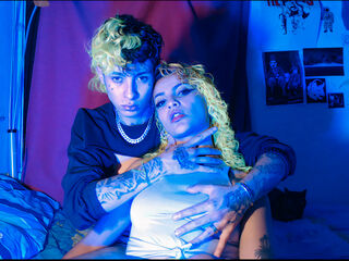 hot couple cam DanAndLila