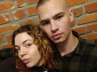 live camgirl jerking off boyfriend MaxAndEva
