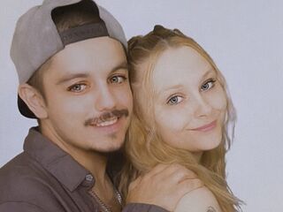 chatroom web cam MayAndJacob