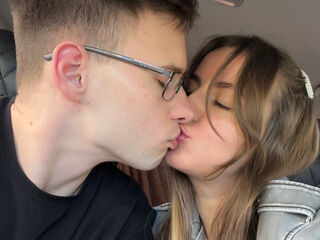 adult couple sex cam PashaAndMila