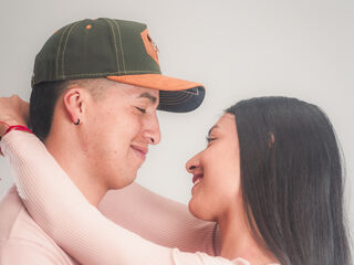 camcouple chatroom RickyAndKathe