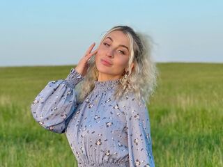 latex cam whore DarsiSun