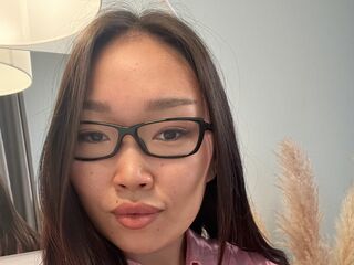 camwhore masturbating with vibrator AdriaNochi