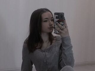 naked webcamgirl photo AftonCoppinger