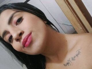 streaming live webcam AlanaMierss