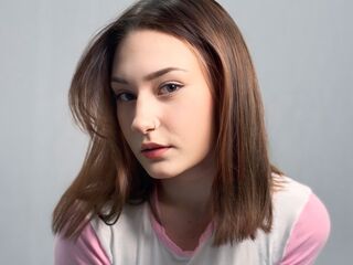 masturbating webcamgirl AlbertRuzbasan