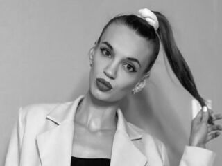 hot strip tease show AlexaSunchez