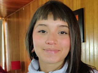 naughty cam girl AliceMorely