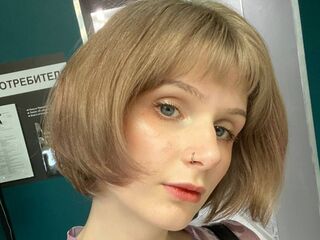 hot naked cam girl AlitaPatti