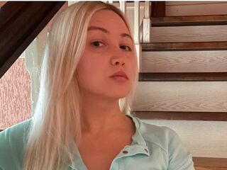 adult cam chat room AmaiaJohnstone