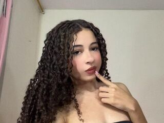 nude webcam girl pic AmandaFerri