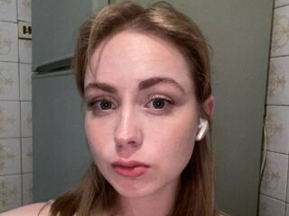 nude camgirl photo AmiNahha