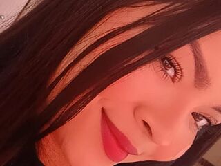 topless webcam girl AmmyDebbie