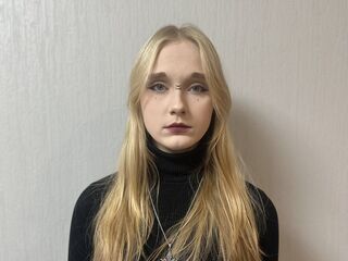 live cam show AmyQuin