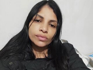 camgirl masturbating with sex toy AnaRomina