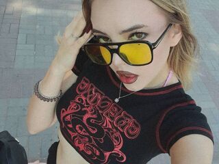 naked girl with webcam fingering pussy AngelHarrisonn