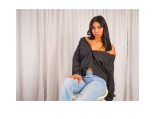 camgirl masturbating AngelesQueens
