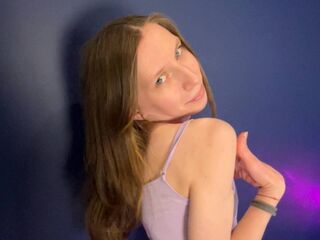 girl fingering shaved pussy AnnaEllins
