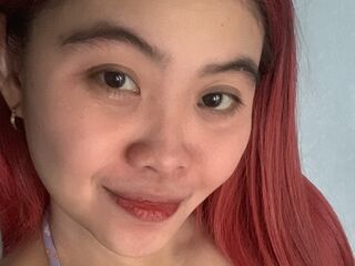 camgirl masturbating with sex toy ArianneSwan