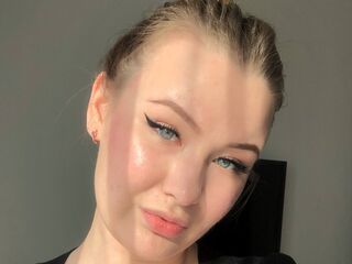 hot girl ArlettaVatter