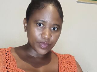 hot camslut BuhleSmith