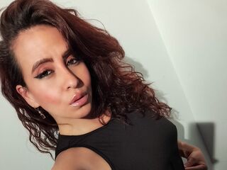 cam girl showing tits CamillePariston