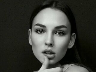 hot camslut CariGugliuzza