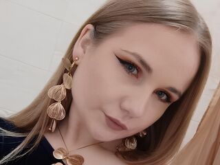 girl porn webcam CarolinaEvan