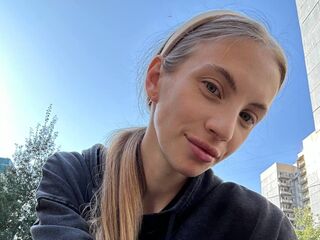 adult chat CatherynBigger