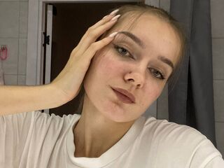 live striptease CeciliaVanwinkle