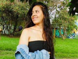 fingering girl webcam picture CelesteBenett