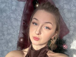 camgirl pic CharoletteHeckle