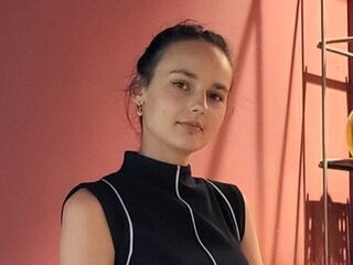 kinky webcam picture CherlynAltice