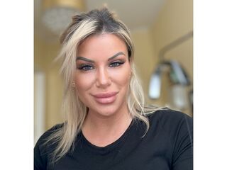 naughty cam girl ClaraSchiffner
