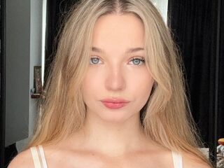striptease cam CleliaGoel