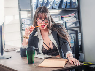 nude webcam girl picture CloeVergara